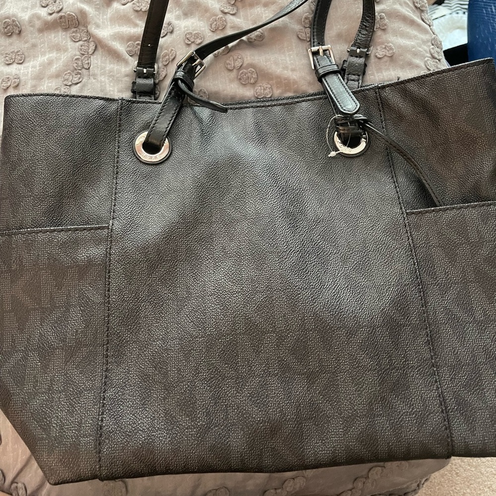 Black Michael Kors Tote